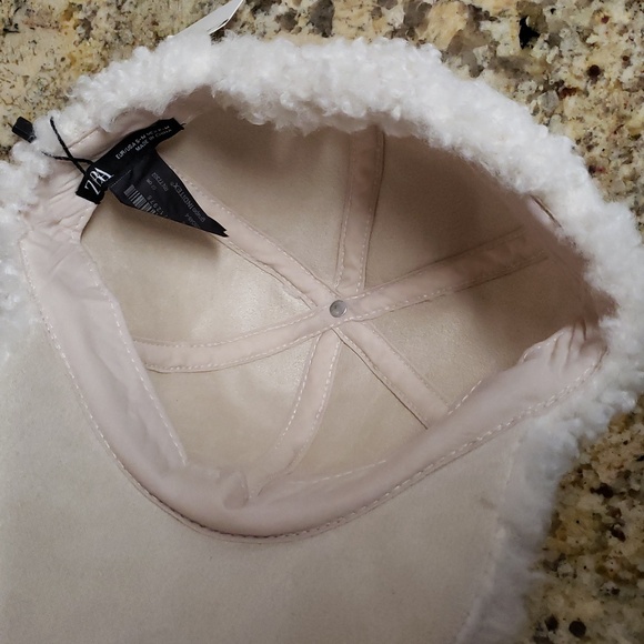 Zara White Faux Fur Sherpa Fleece Baseball Cap. - Picture 5 of 8